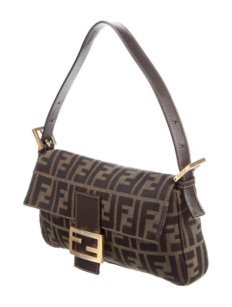 Fendi baguette 